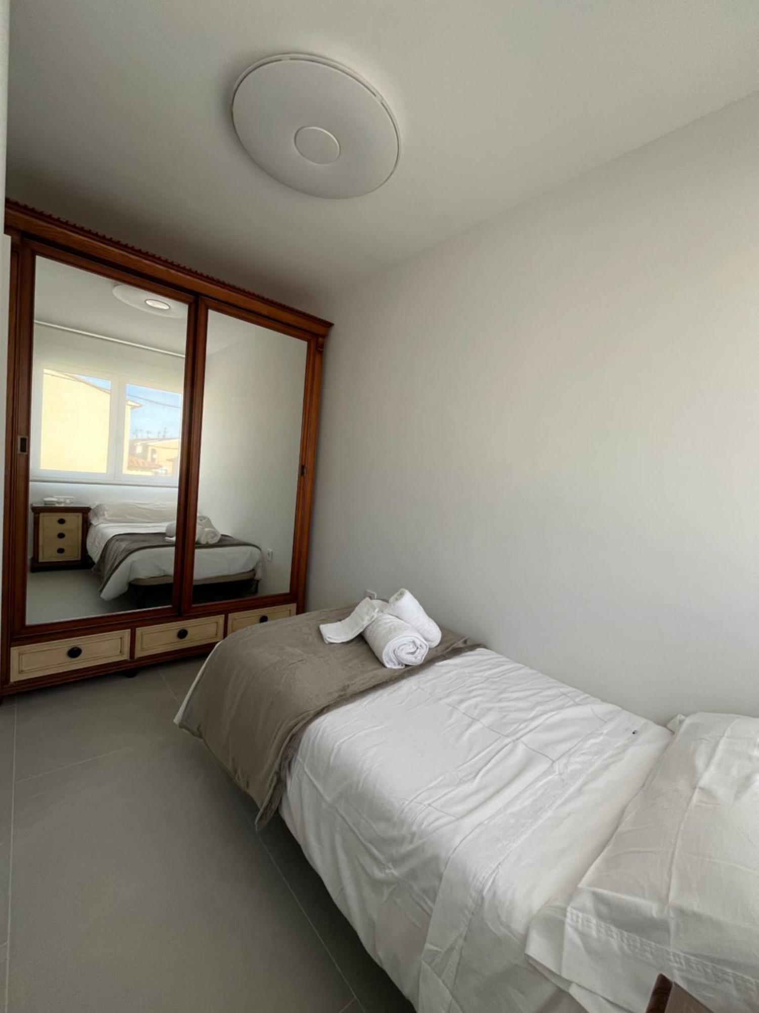 La Via Villa Santa Eulalia del Campo Eksteriør bilde